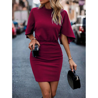 Damen Bodycon Kleid mit innovativem Schnitt und schwingenden Ärmeln Stalluxe