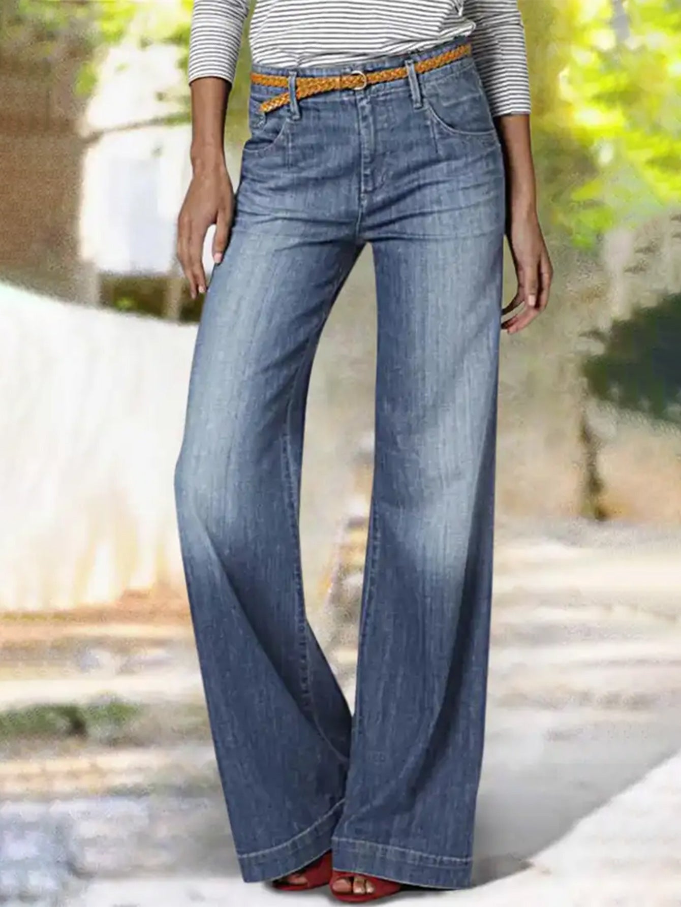 Damen Weit geschnittene Denim-Hose mit hohem Bund und modernem Design Stalluxe