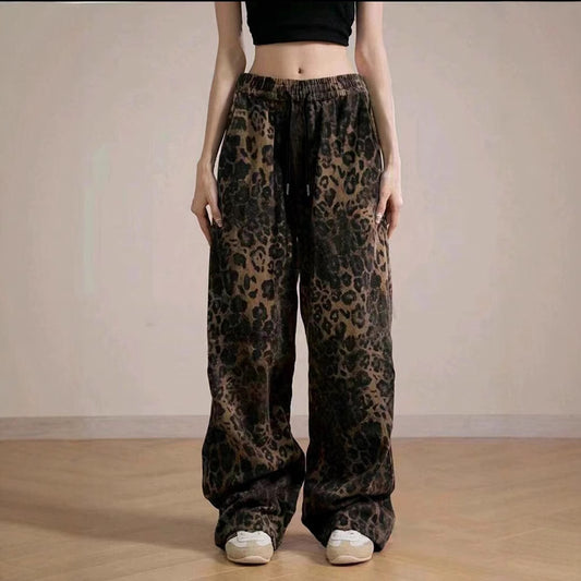 Damen Freizeithose im tierischen Druck Stalluxe