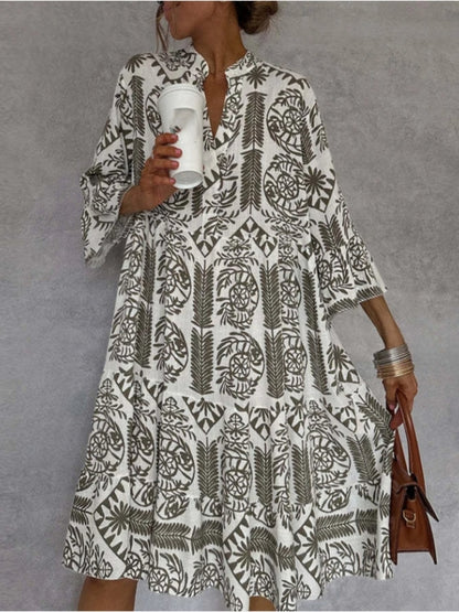 Damen Tunika-Kleid mit floralem Design und lockerer Passform Stalluxe