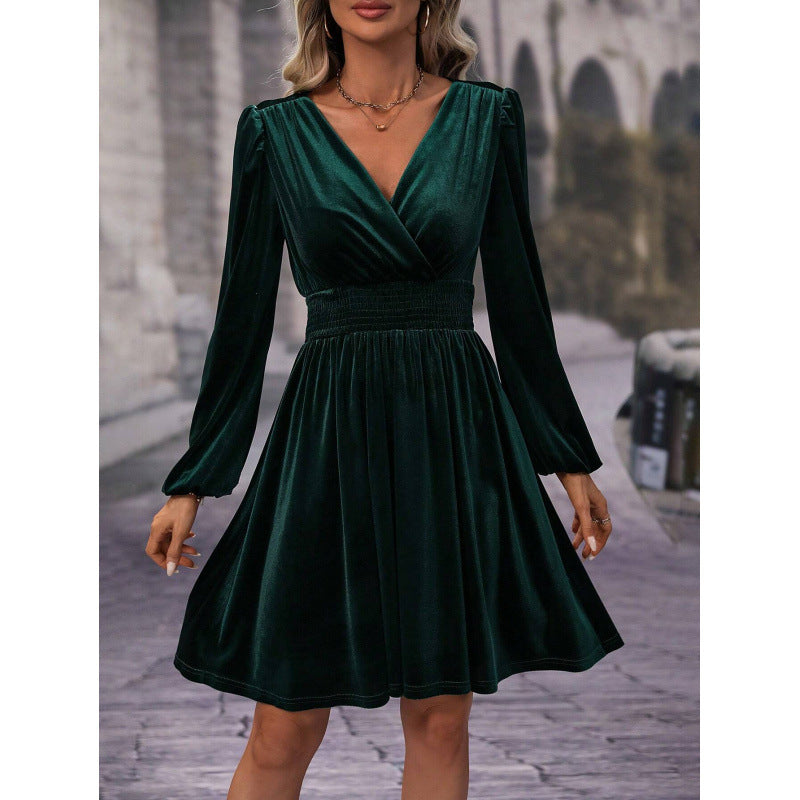 Damen Skaterkleid mit eleganten Raffung und V-Ausschnitt Stalluxe