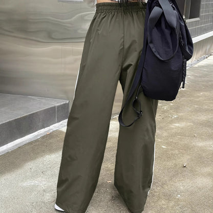 Damen Weiter Sporthose mit seitlichen Reisverschlusstaschen und elastischem Bund Stalluxe