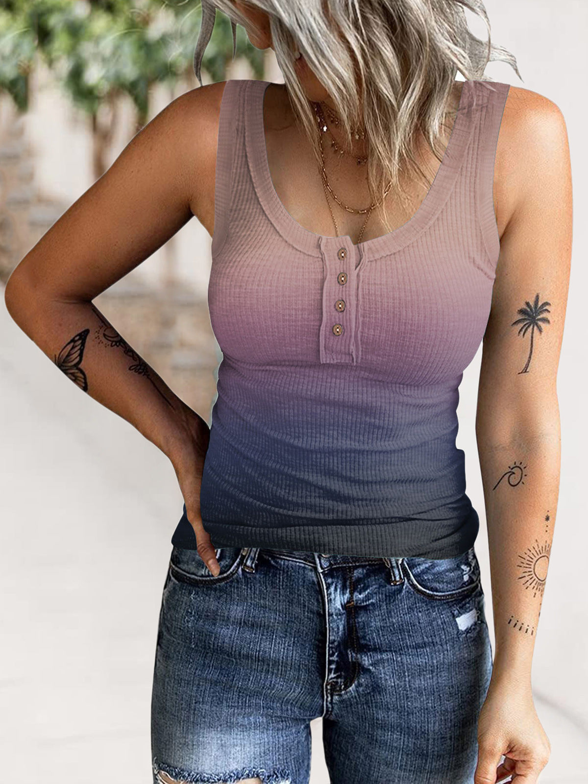Damen Sportliches Tanktop mit modernem Knopfdetail Stalluxe