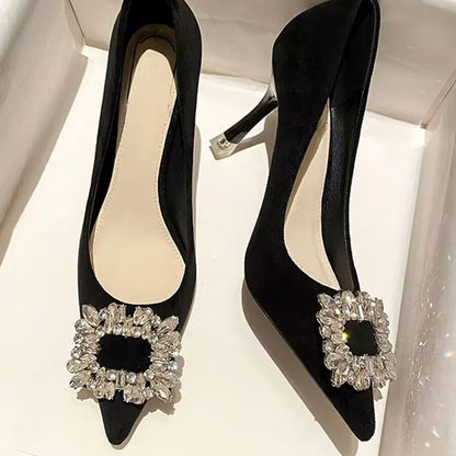 Damen elegante Pumps mit funkelndem Strassbesatz und modernem Design Stalluxe