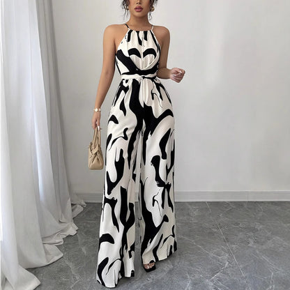 Damen Jumpsuit mit hohem Kragen und eleganter Drapierung Stalluxe