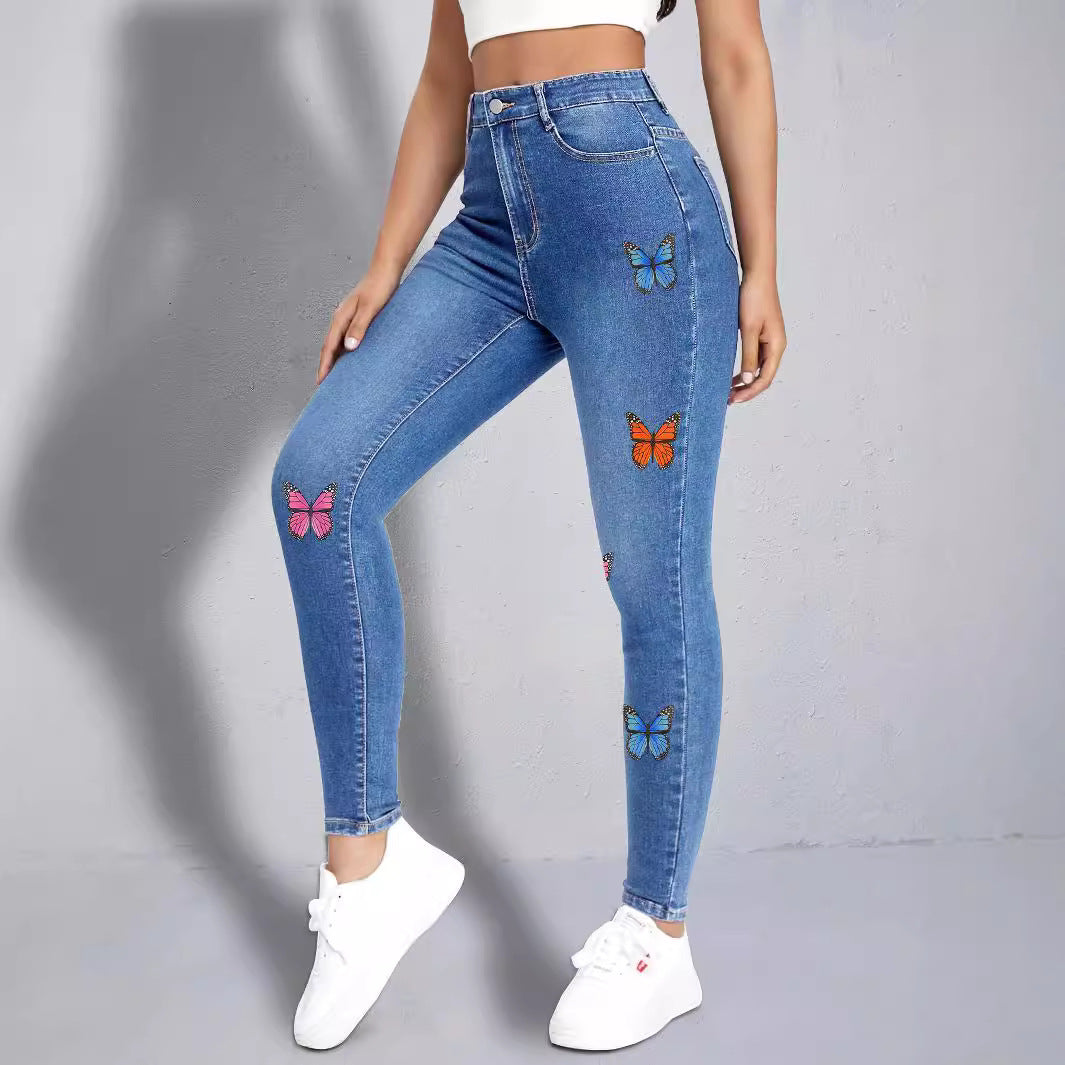 Damen Slim Fit Jeans mit buntem Schmetterlingsmotiv und hohem Bund Stalluxe