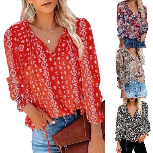 Damen Bluse mit Rüschendetails und tiefem V-Ausschnitt Stalluxe