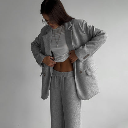 Damen moderne Jogginganzug mit doppelter Knopfleiste und weitem Schnitt Stalluxe