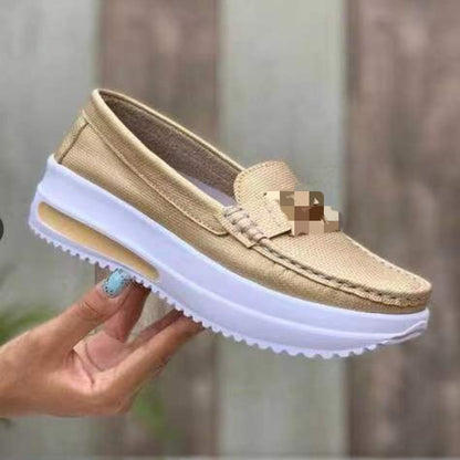 Damen bequeme Slip-On Loafers mit dämpfendem Plateau Stalluxe