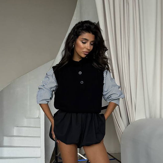 Damen Strickpullover mit hochabschließendem Kragen und Knopfdetails Stalluxe