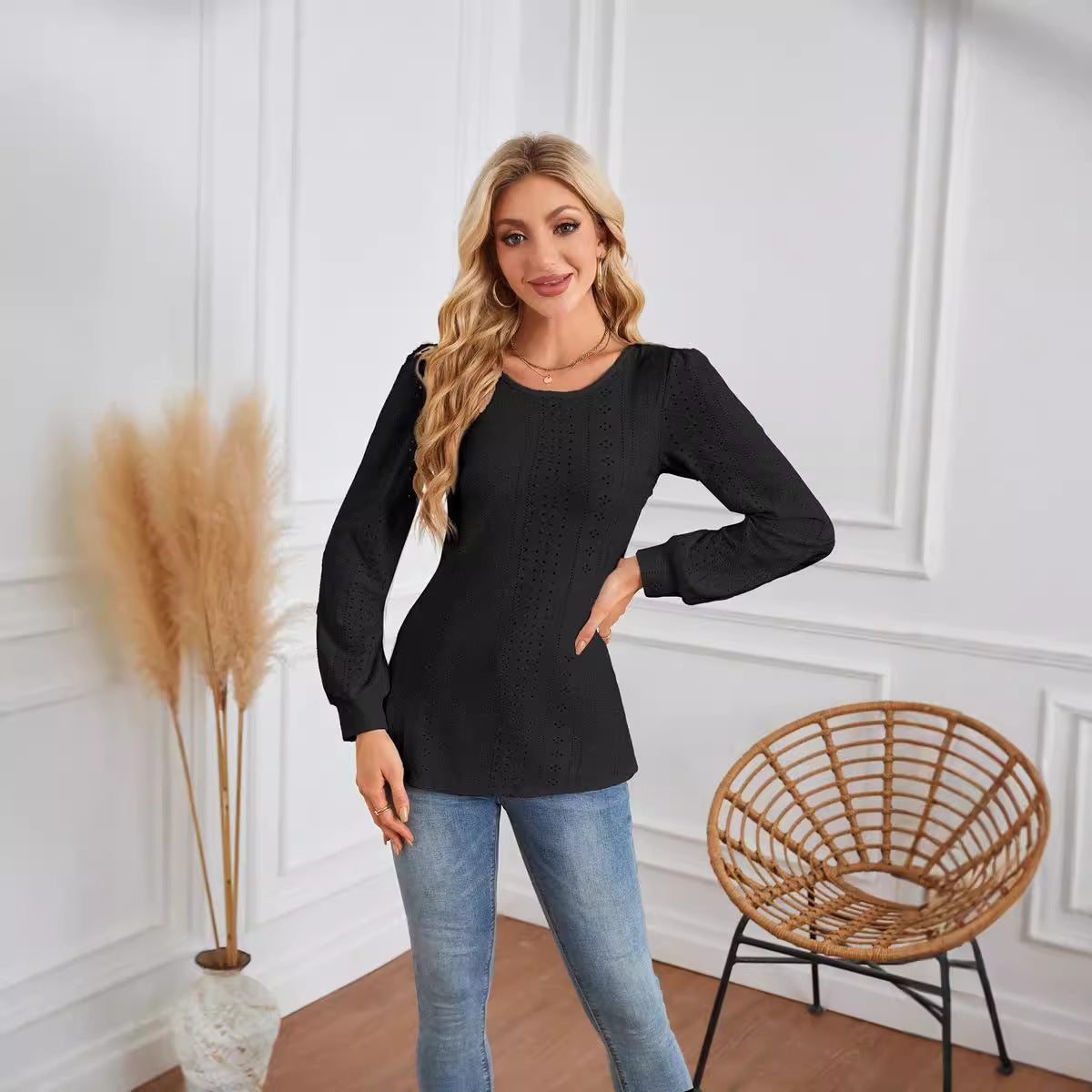 Damen Bluse mit luftigen Lochmustern und eleganten Puffärmeln Stalluxe