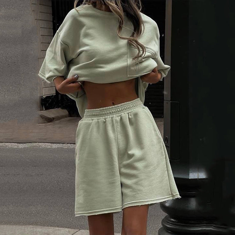 Damen lässiges Lounge-Set aus atmungsaktivem Material mit oversized T-Shirt und Shorts Stalluxe