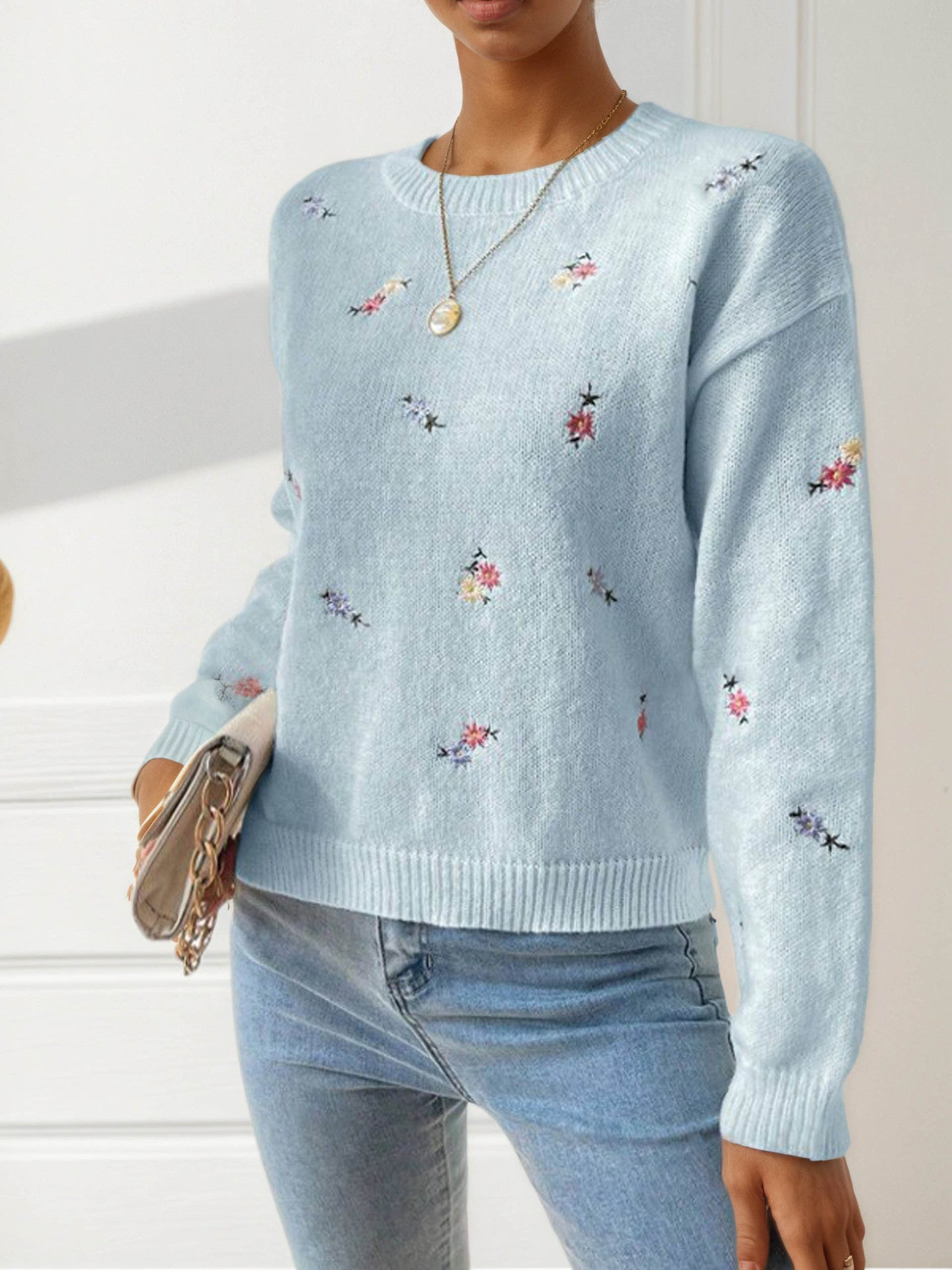 Damen Strickpullover mit floralen Stickdetails und lässigem Schnitt Stalluxe