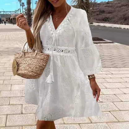 Damen Sommerkleid mit luftigen Trompetenärmel und elegantem Häkelgürtel Stalluxe