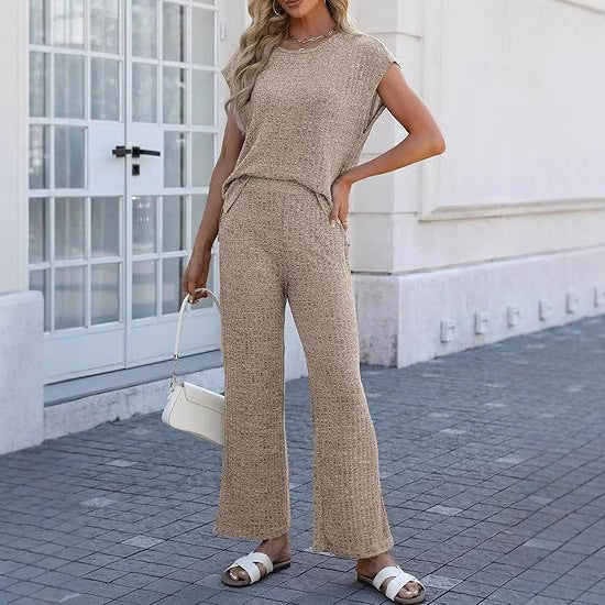 Damen gestrickter Zweiteiler-Anzug Stalluxe