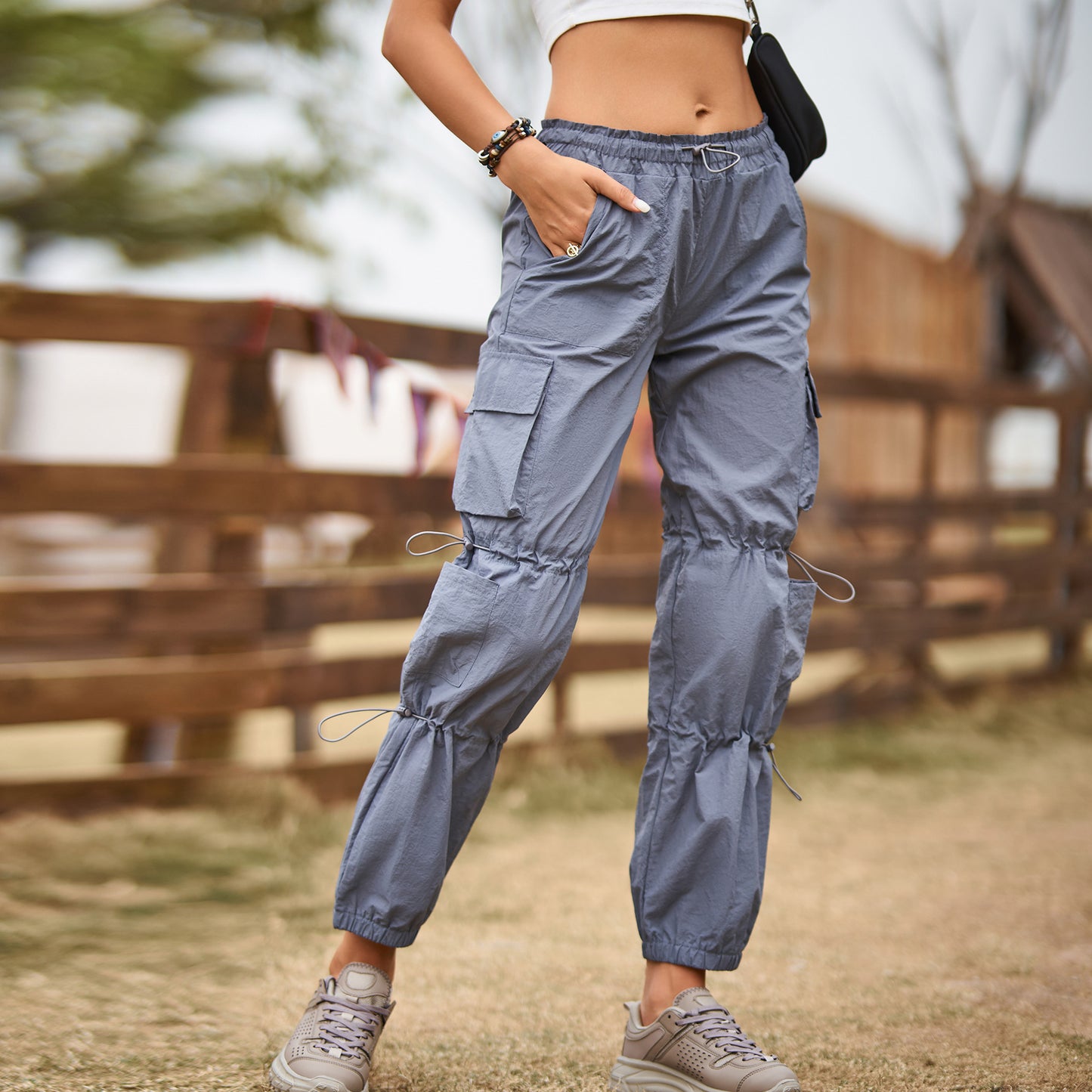 Damen Cargo Jogger-Hosen mit Kordelzug und Taschen-Detail Stalluxe
