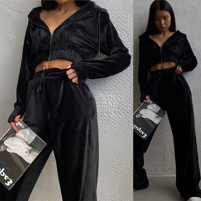 Damen modischer Velours-Jogginganzug mit cropped Hoodie und weitem Bein Stalluxe