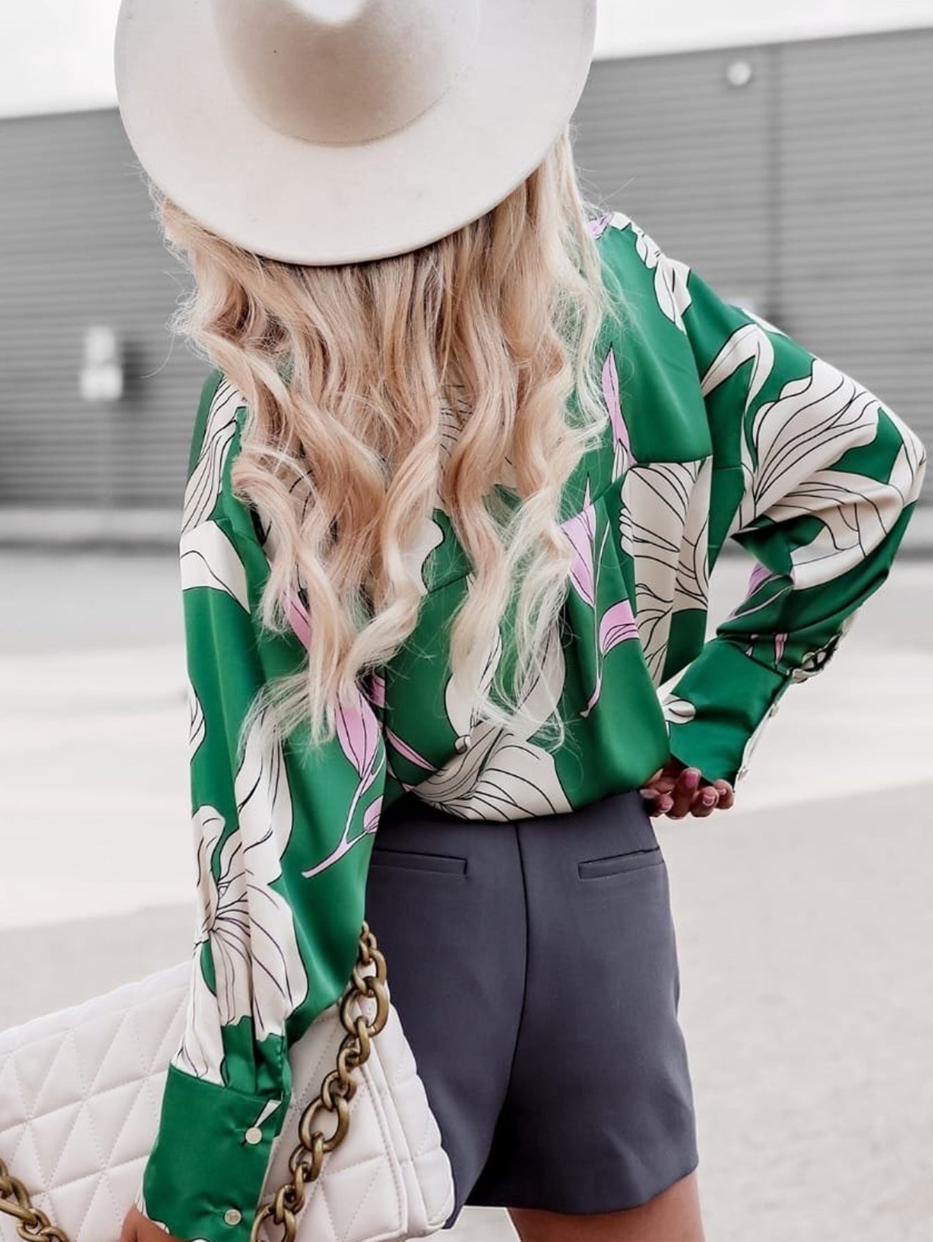 Damen Bluse mit floralem Design und oversized Schnitt Stalluxe