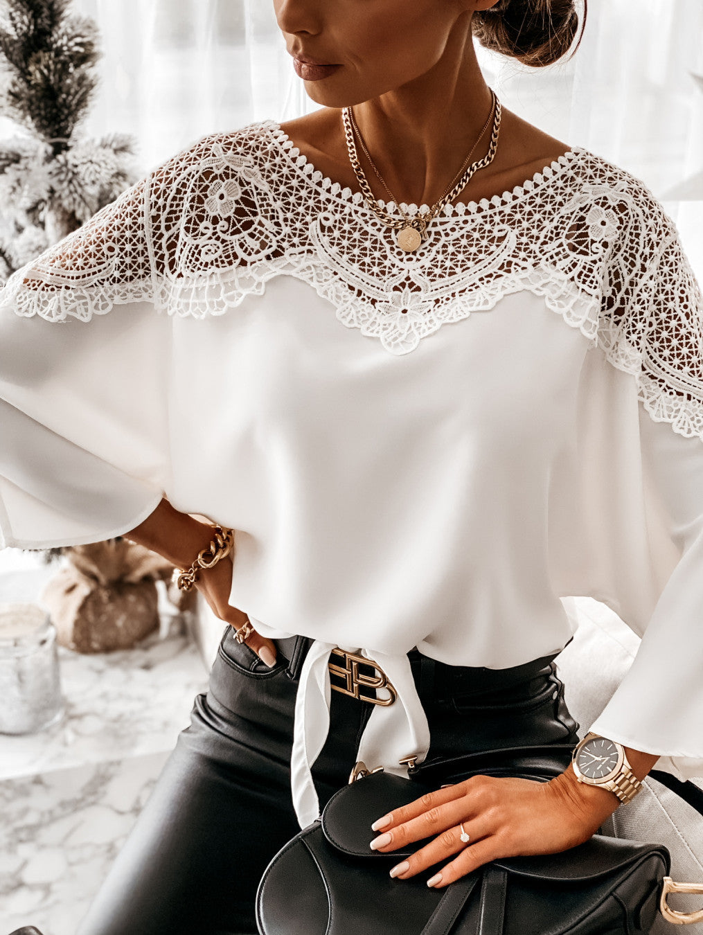 Damen Bluse mit Spitzendetails und lässigem Schnitt Stalluxe