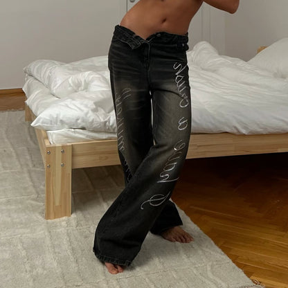 Damen Baggy Jeans mit einzigartigem Schriftzug Stalluxe
