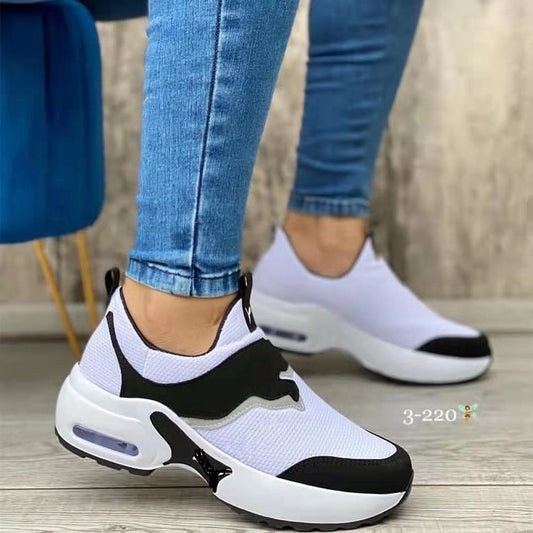 Damen Sportliche Slip-On Sneakers mit atmungsaktiver Mesh-Oberfläche Stalluxe