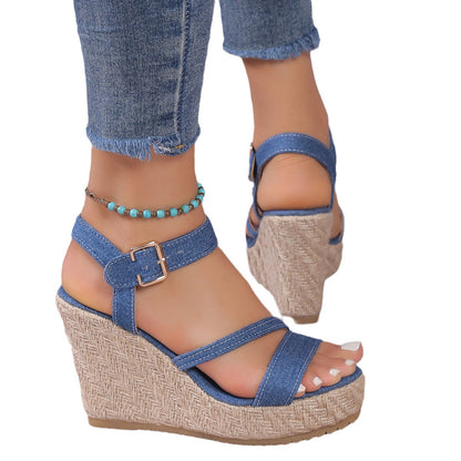 Damen Keil-Sandalen mit eleganten Riemen Stalluxe