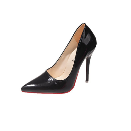 Damen Klassische High Heels mit spitz zulaufendem Design und hochglänzender Oberfläche Stalluxe