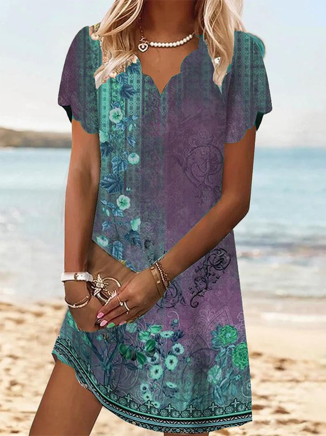 Damen Verspieltes Strandkleid mit floralem Design und V-Ausschnitt Stalluxe