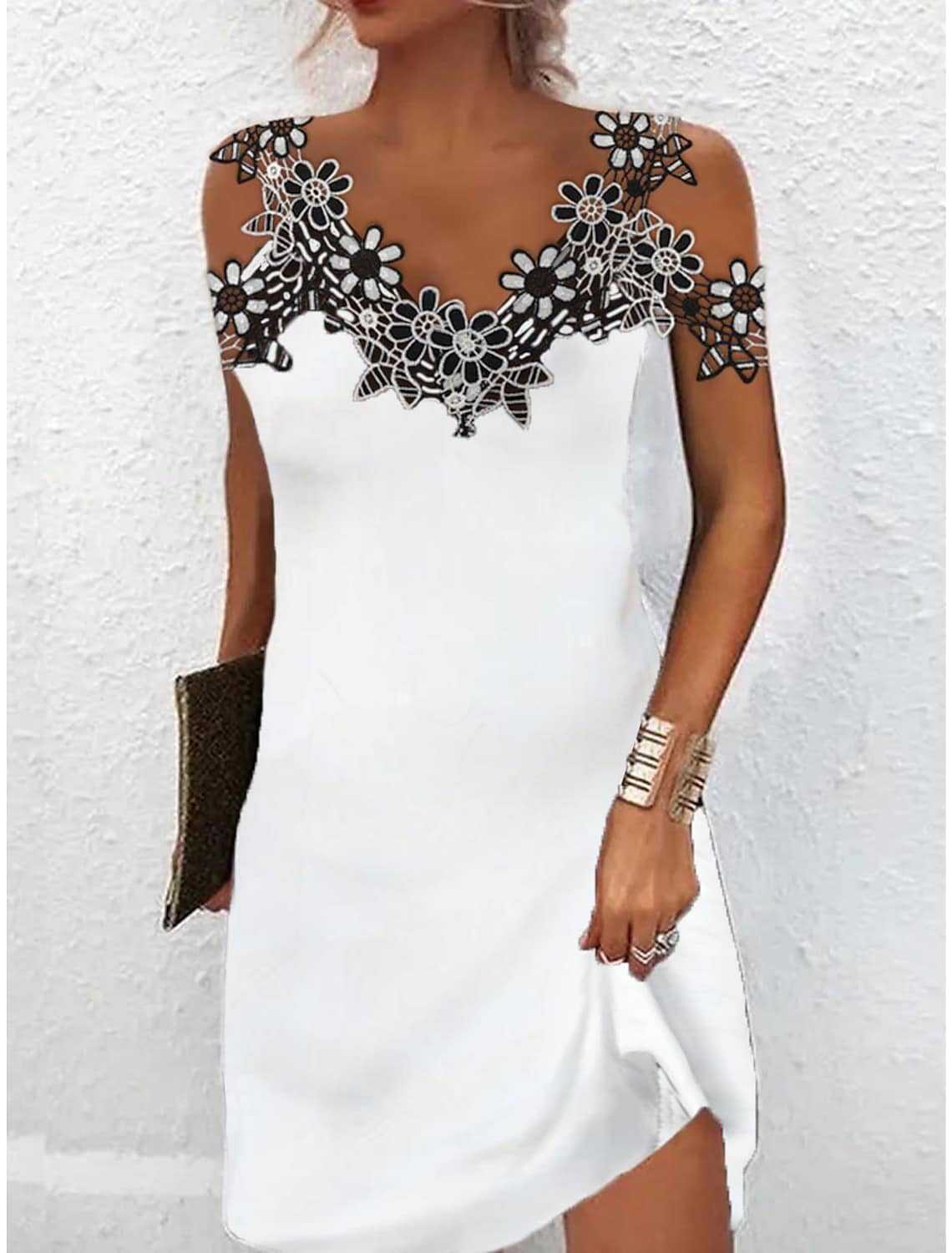Damen Elegantes Kleid mit Spitzenbesatz Stalluxe