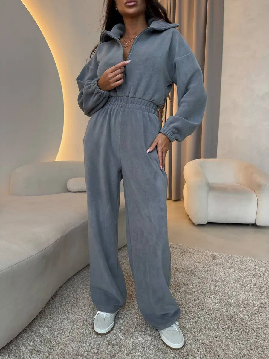 Damen modischer Fleece-Jumpsuit mit Reißverschluss und weitem Bein Stalluxe
