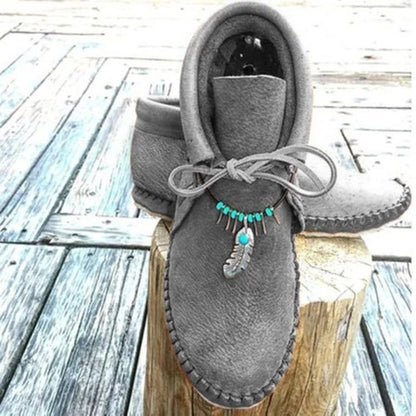 Damen Mokassins mit dekorativem Feder-Anhänger und weichem Leder Stalluxe