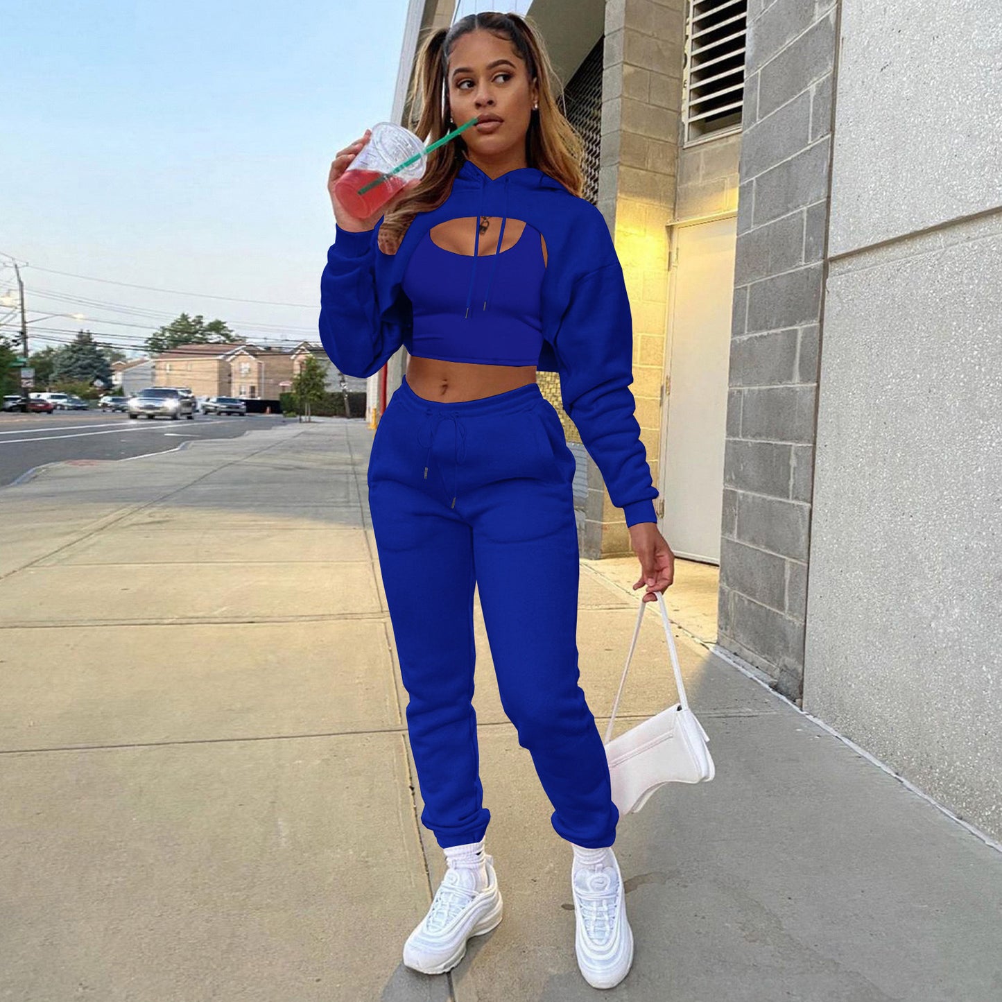 Damen Sportlicher Zweiteiler mit cropped Hoodie und bequemen Jogginghosen Stalluxe