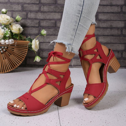 Damen elegante Plateau-Sandaletten mit verstellbarem Riemen und komfortablem Fußbett Stalluxe