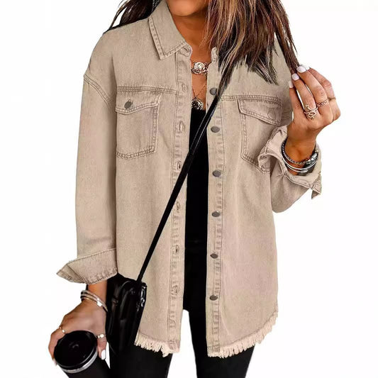 Damen lässige Jeansjacke mit fransigen Säumen und aufgesetzten Taschen Stalluxe