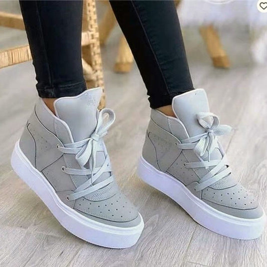 Damen modische High-Top Sneakers mit komfortablem Plateau Stalluxe