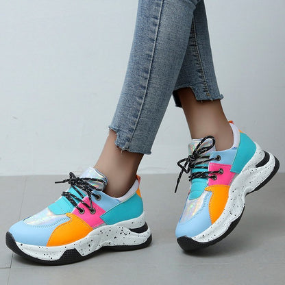Damen Komfortable und stylische Sneakers im Tiermuster-Design Stalluxe