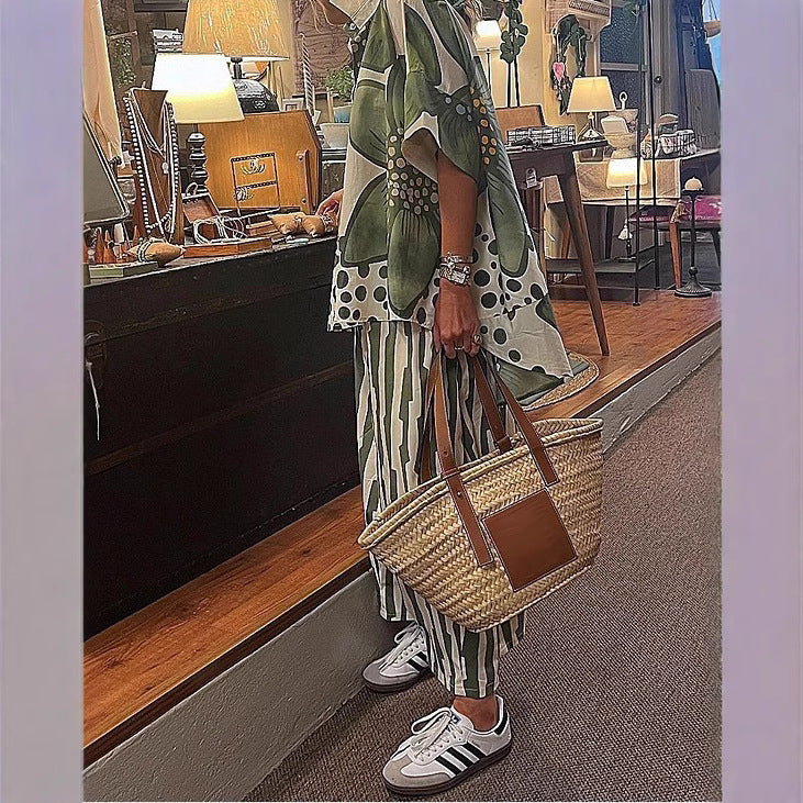 Damen Elegantes Oversize-Oberteil mit floralem Muster und weitem Schnitt Stalluxe
