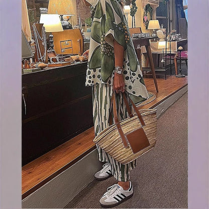 Damen Elegantes Oversize-Oberteil mit floralem Muster und weitem Schnitt Stalluxe