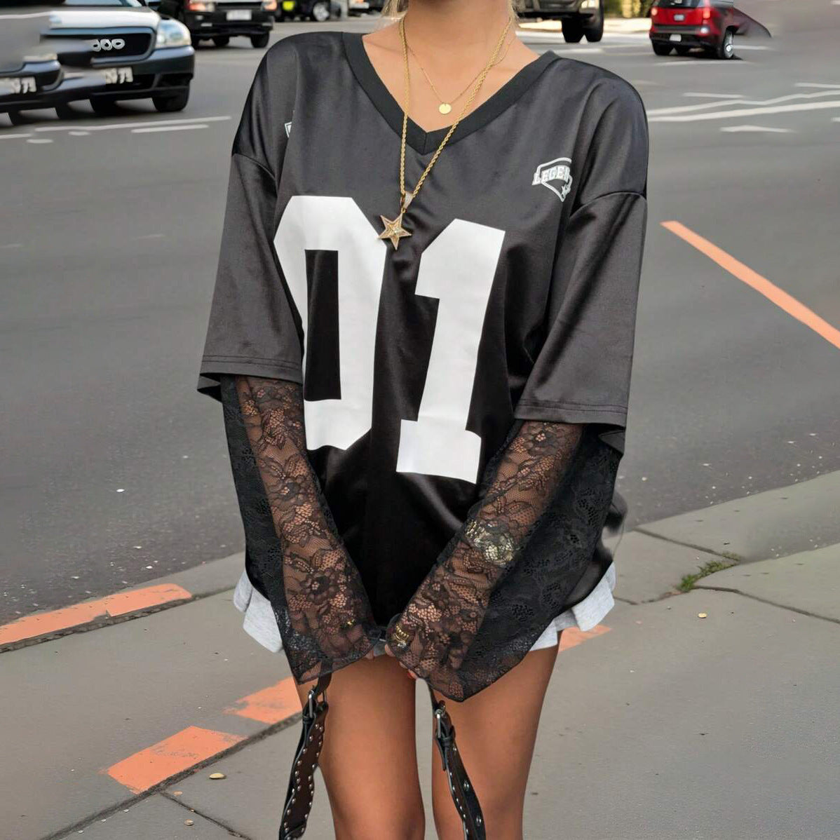 Damen Streetstyle Oversized T-Shirt mit Lace-Ärmeln Stalluxe