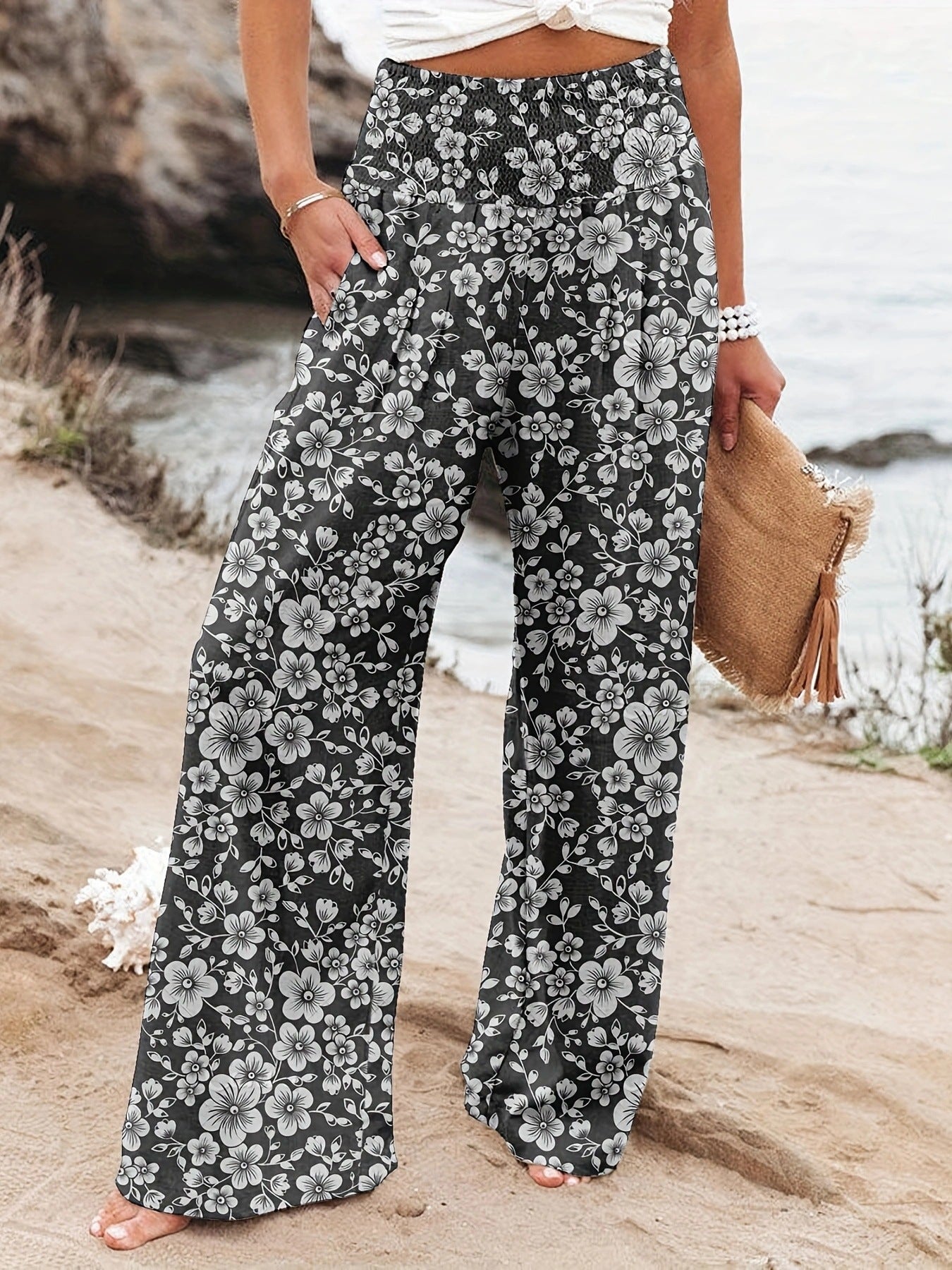 Damen Weit geschnittene Sommerhose mit floralem Print und elastischem Bund Stalluxe