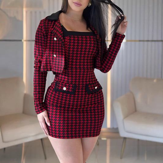 Damen Rockanzug mit karierter Musterung und dekorativen Knopfdetails Stalluxe