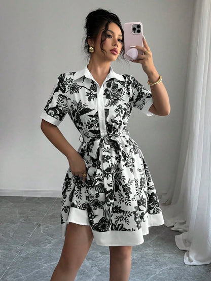 Damen Hemdblusenkleid mit floralem Muster und Taillengürtel Stalluxe