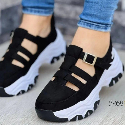 Damen Sportliche Schnürsandalen mit robustem Profil und verstellbaren Riemen Stalluxe
