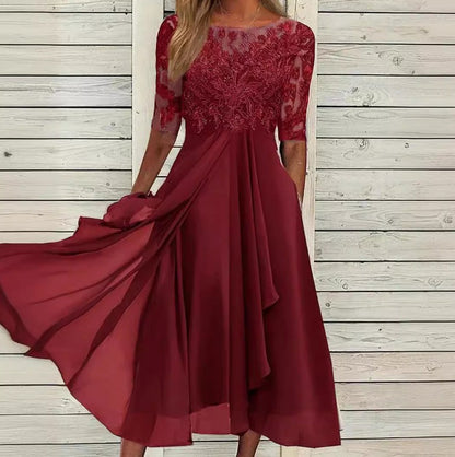 Damen Elegantes Hochzeitskleid mit exquisiter Spitzenverzierung Stalluxe