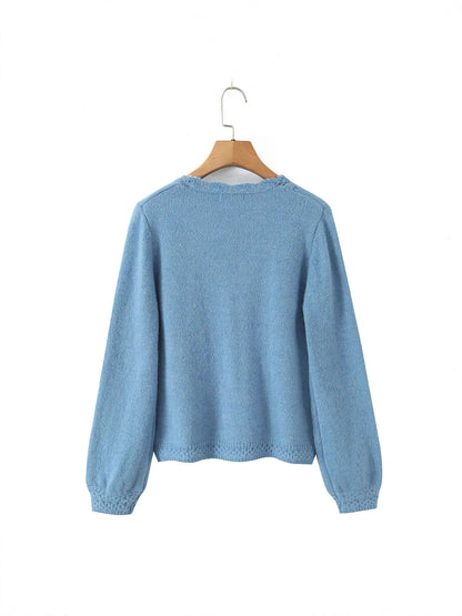 Damen elegante Strickjacke mit tiefem V-Ausschnitt und zarten Knöpfen Stalluxe