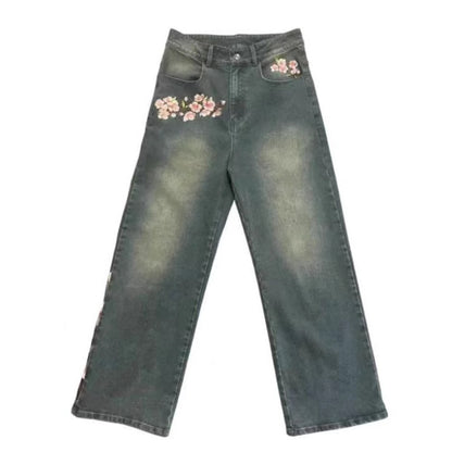 Damen Weite Jeans mit floralen Applikationen Stalluxe