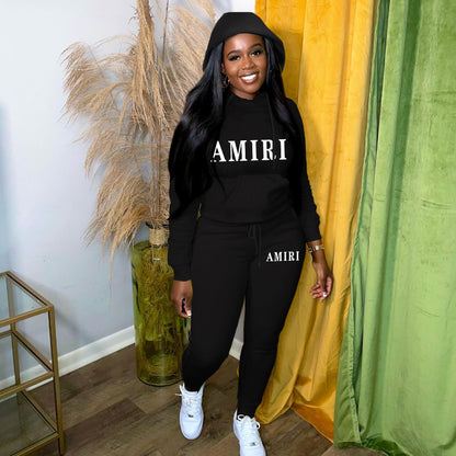 Damen Jogginganzug mit modernem Logo Stalluxe
