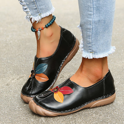 Damen bequeme Ballerinas mit floralem Design und elastischem Riemen Stalluxe