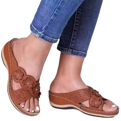 Damen Komfortable Blumensandaletten mit anatomischem Fußbett Stalluxe