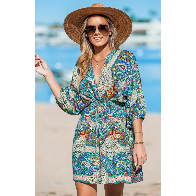 Damen Strandkleid mit Wickeloptik und modischem Muster Stalluxe